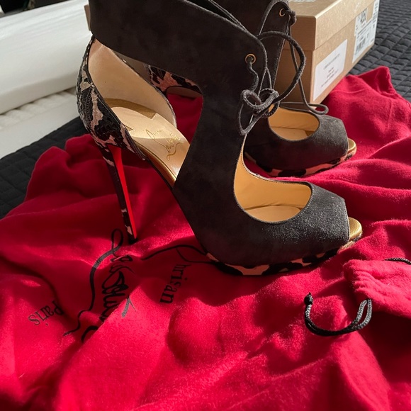 Christian Louboutin Campanina - Picture 3 of 7